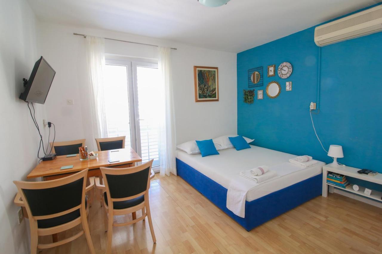 Apartment Bili-Sea View Apartment In The Center Makarska Extérieur photo