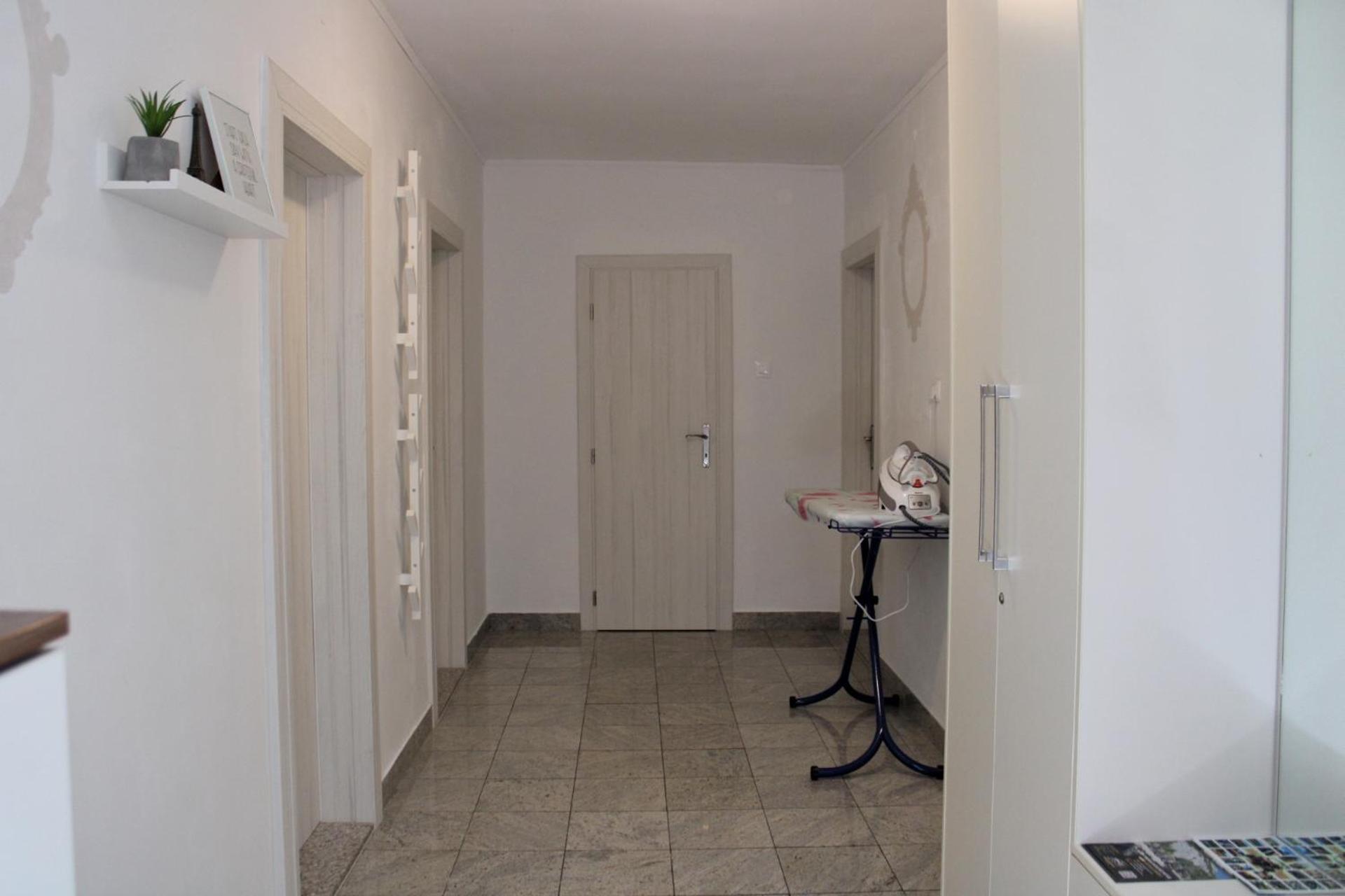 Apartment Bili-Sea View Apartment In The Center Makarska Extérieur photo