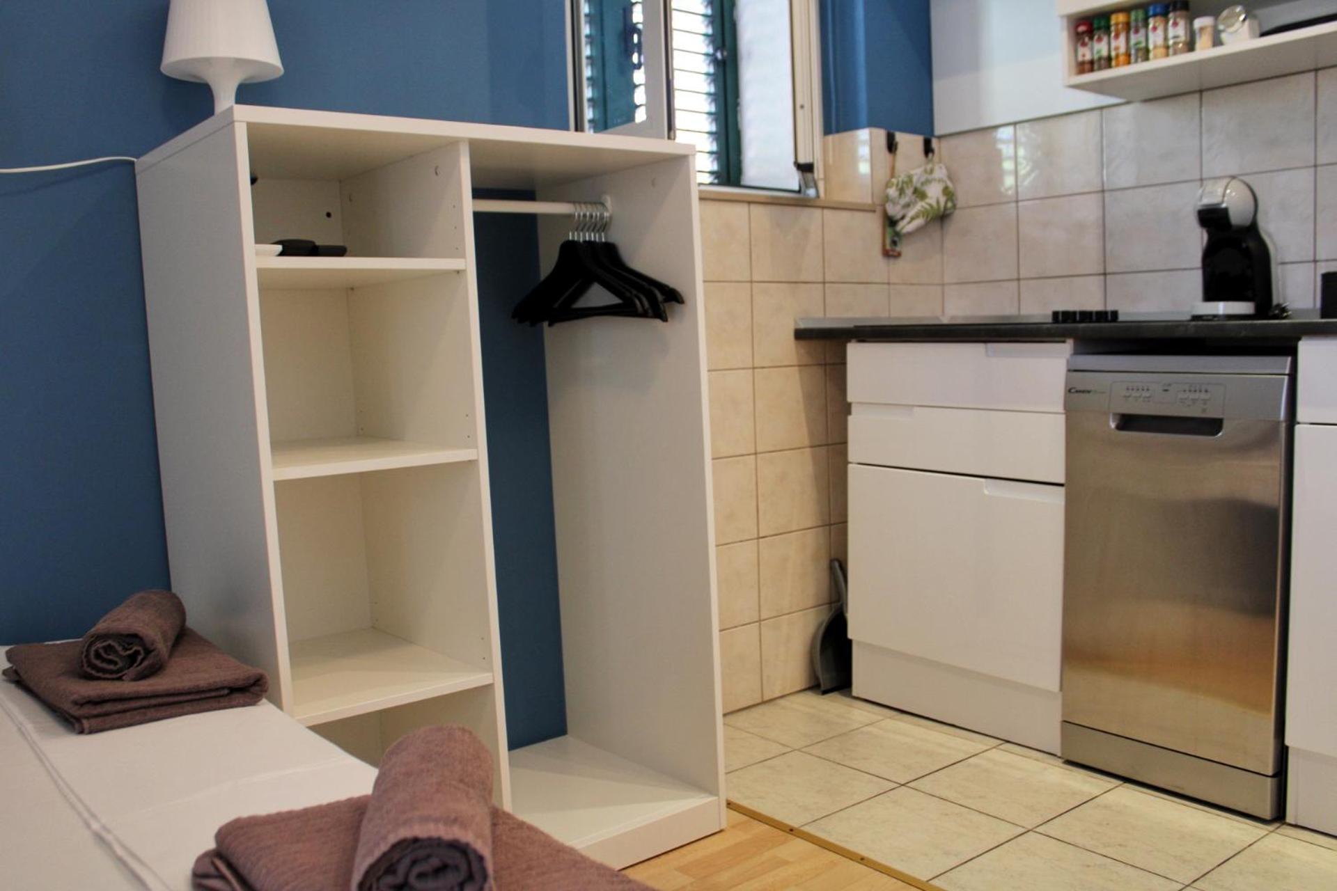 Apartment Bili-Sea View Apartment In The Center Makarska Extérieur photo